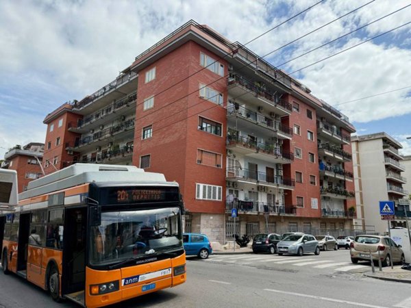 appartamento in vendita a Napoli in zona Capodimonte / Colli Aminei