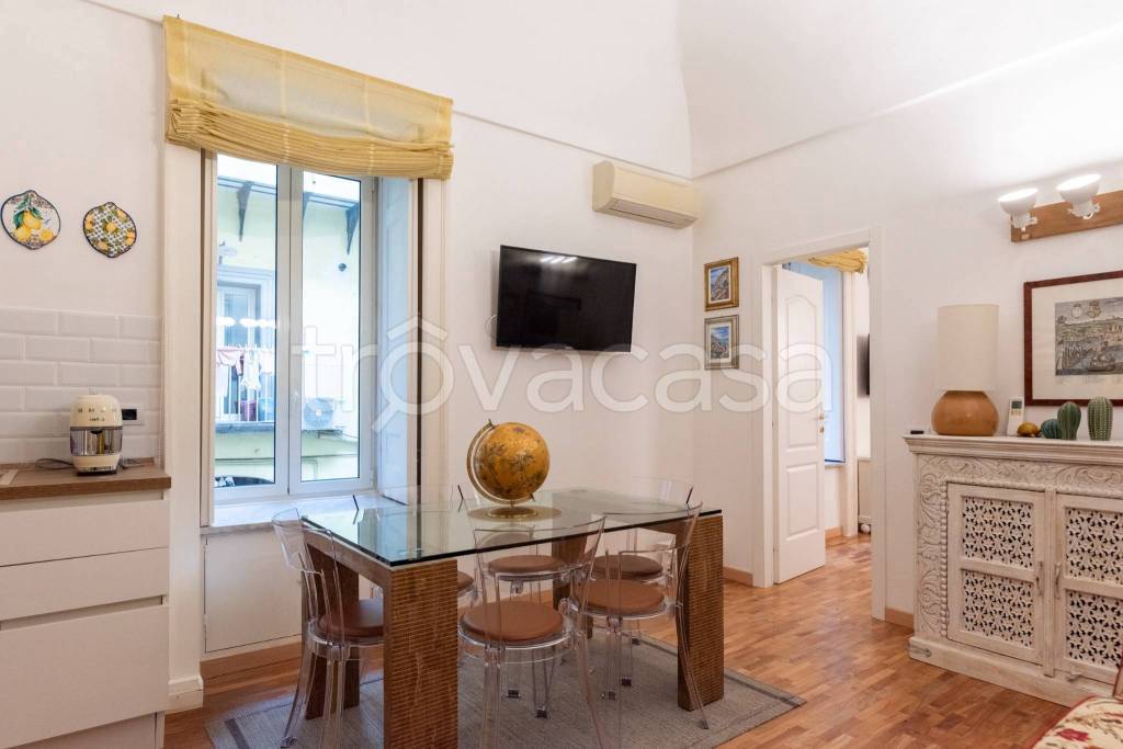 appartamento in vendita a Napoli
