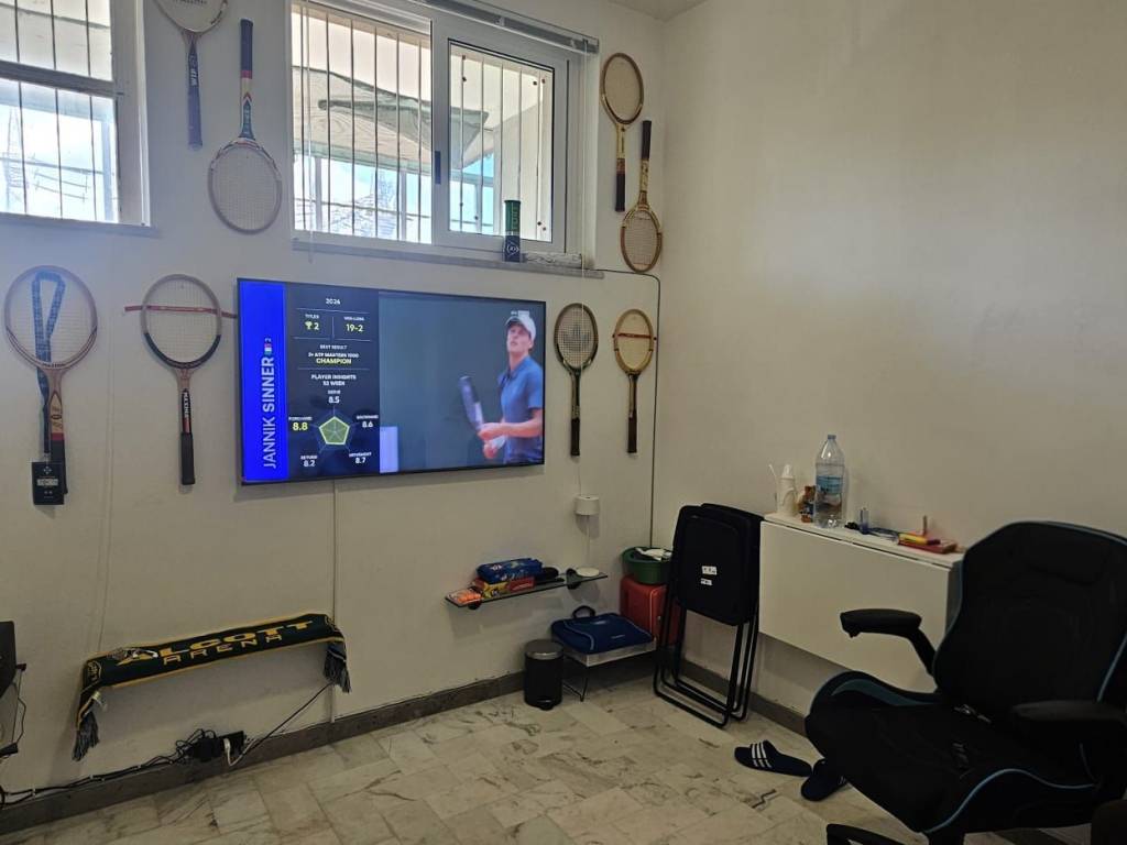 ufficio in vendita a Napoli in zona Arenella