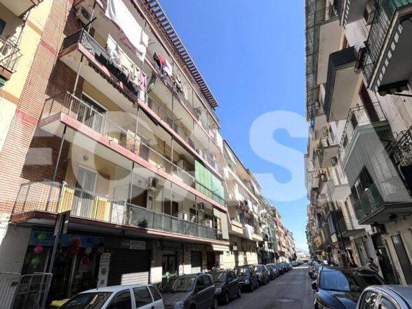 appartamento in vendita a Napoli in zona Secondigliano