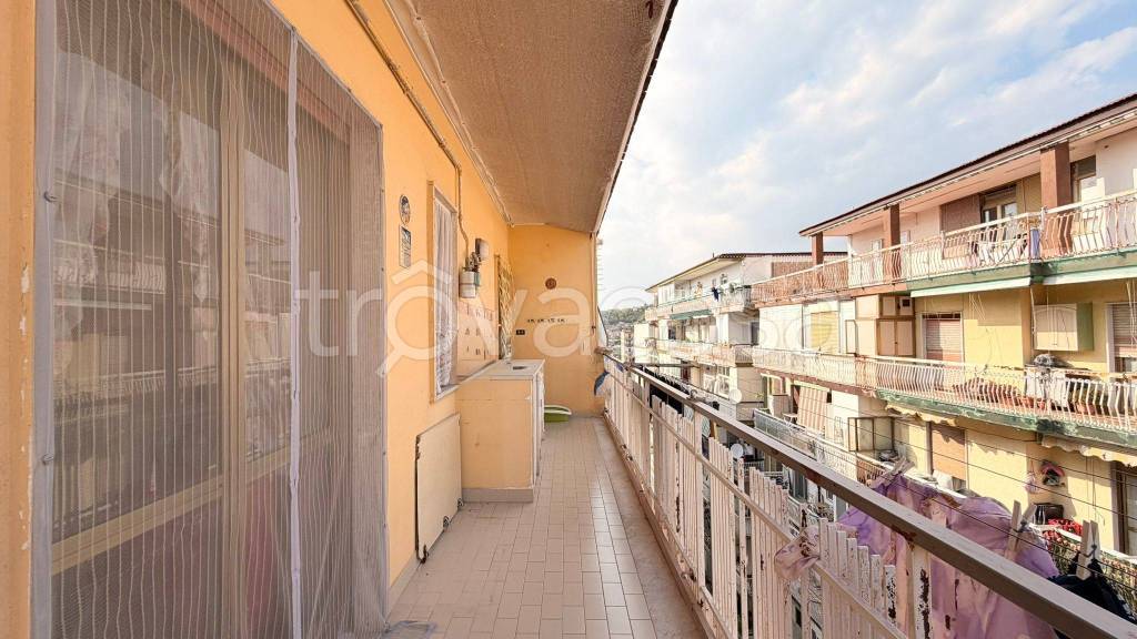 appartamento in vendita a Napoli in zona Pianura