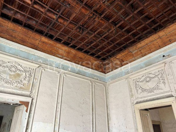 appartamento in vendita a Napoli in zona Avvocata