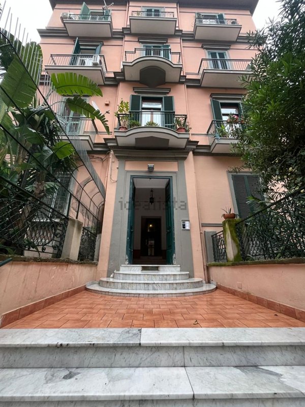 appartamento in vendita a Napoli in zona Vomero