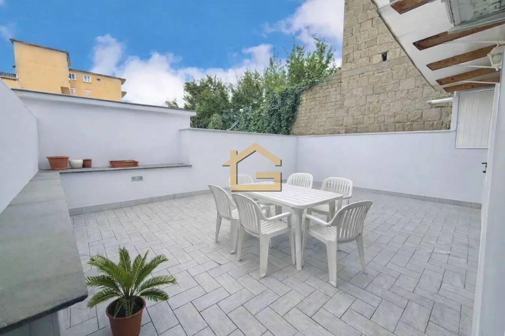 appartamento in vendita a Napoli in zona Chiaiano