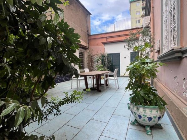 appartamento in vendita a Napoli in zona Vomero