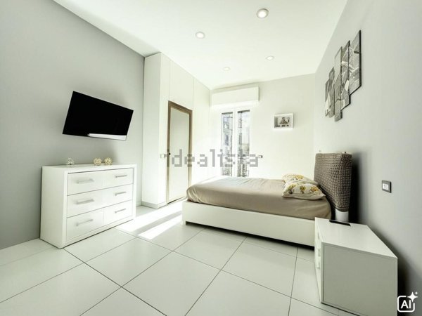 appartamento in vendita a Napoli in zona Pendino / San Giuseppe