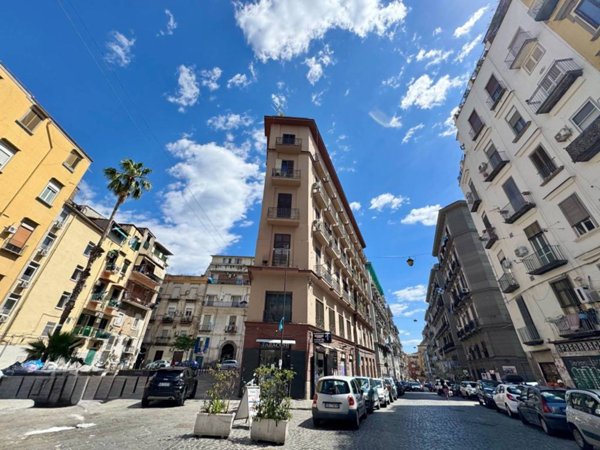 appartamento in vendita a Napoli in zona Pendino / San Giuseppe