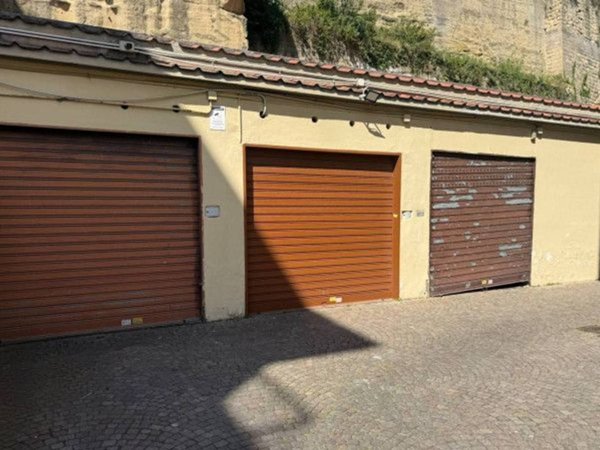 negozio in vendita a Napoli in zona Posillipo