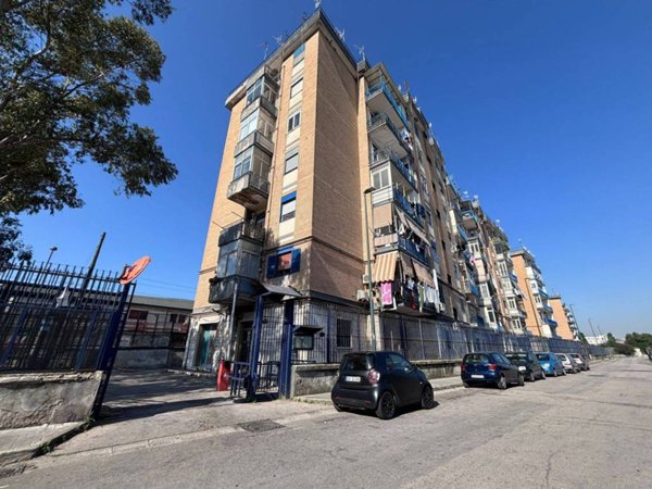 appartamento in vendita a Napoli in zona San Giovanni a Teduccio