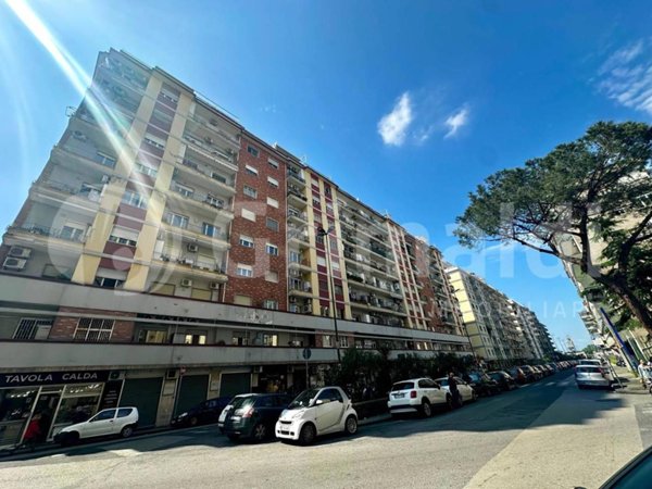 appartamento in vendita a Napoli in zona Fuorigrotta