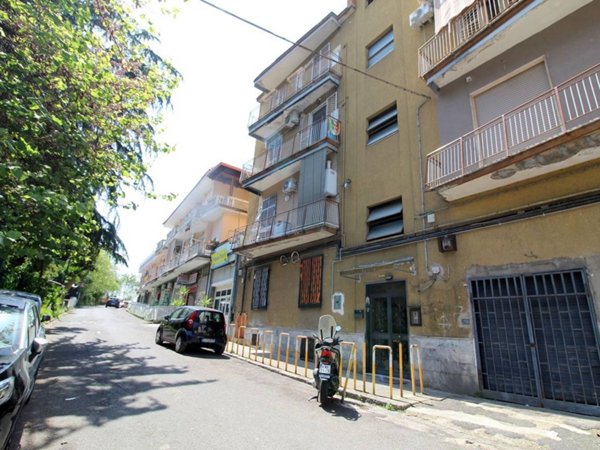 appartamento in vendita a Napoli in zona Piscinola