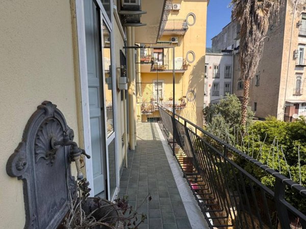 appartamento in vendita a Napoli