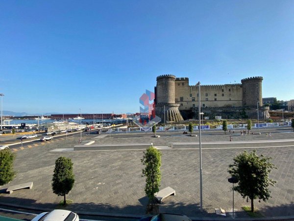 appartamento in vendita a Napoli in zona Stella