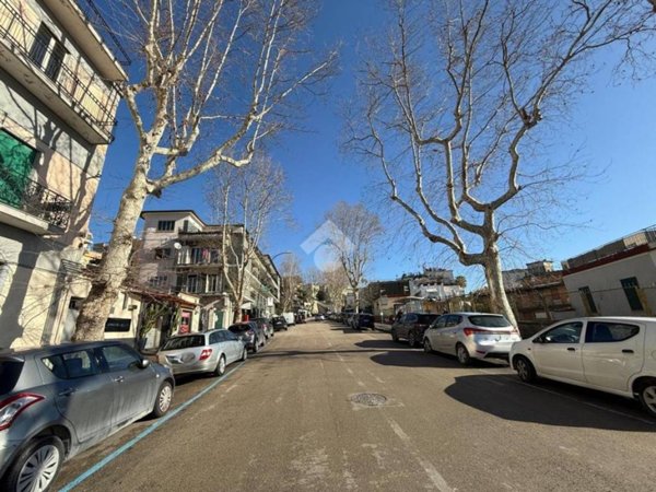 appartamento in vendita a Napoli in zona Posillipo