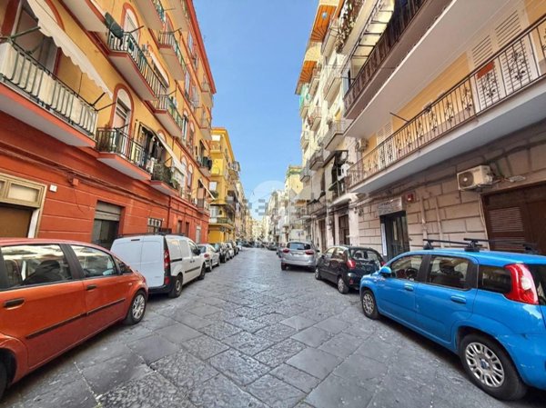 appartamento in vendita a Napoli in zona Pendino / San Giuseppe