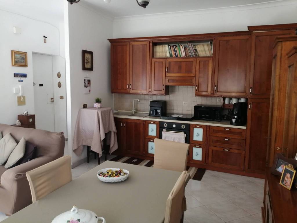 appartamento in vendita a Napoli