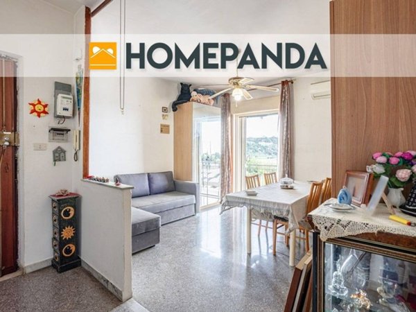 appartamento in vendita a Napoli in zona Bagnoli