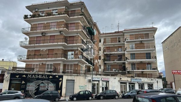 appartamento in vendita a Napoli in zona Barra
