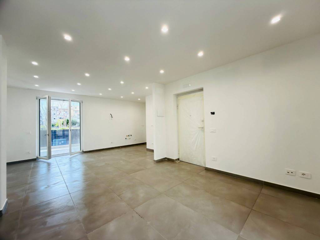 appartamento in vendita a Napoli in zona Secondigliano