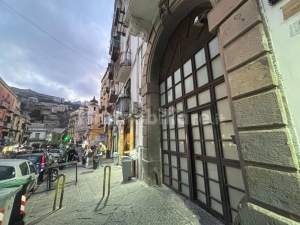 appartamento in vendita a Napoli