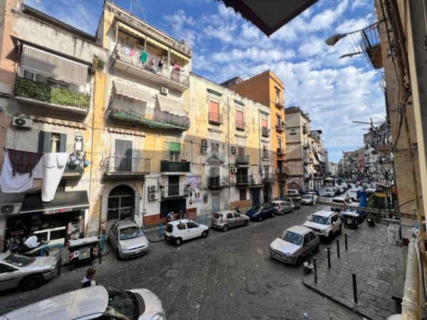 negozio in vendita a Napoli