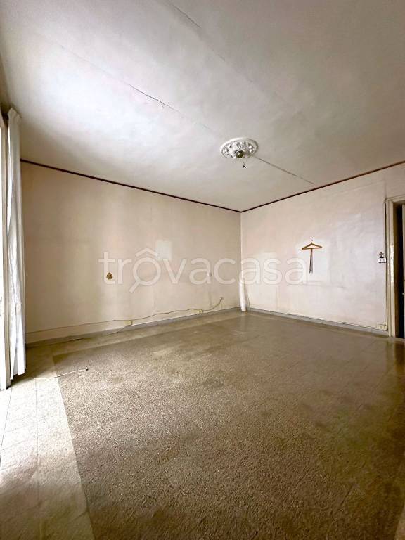 appartamento in vendita a Napoli in zona Mercato