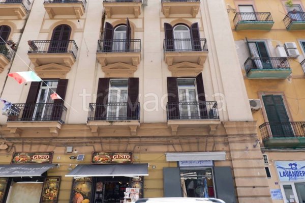 appartamento in vendita a Napoli in zona San Ferdinando