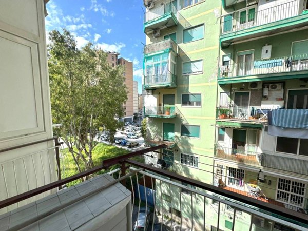 appartamento in vendita a Napoli in zona Fuorigrotta