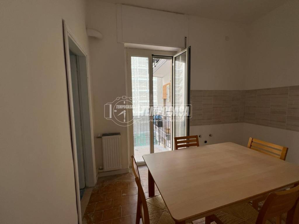 appartamento in vendita a Napoli in zona Fuorigrotta