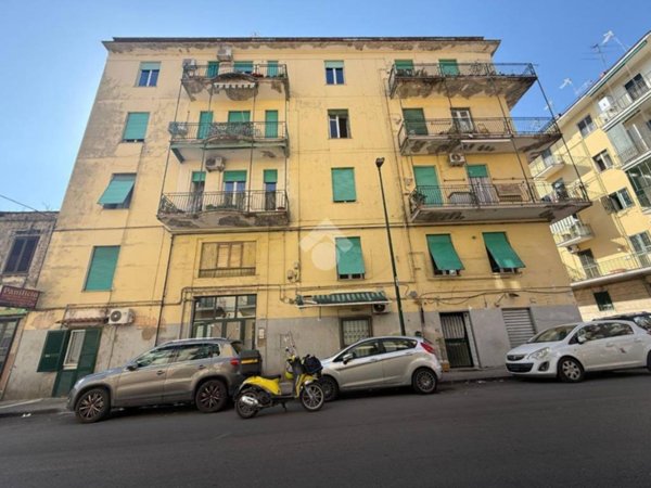 appartamento in vendita a Napoli in zona Secondigliano