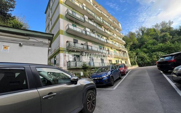 appartamento in vendita a Napoli in zona Fuorigrotta