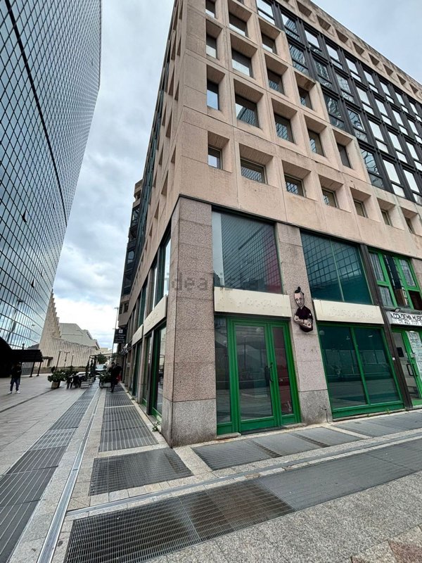 ufficio in vendita a Napoli in zona Zona Industriale-Ferrovia