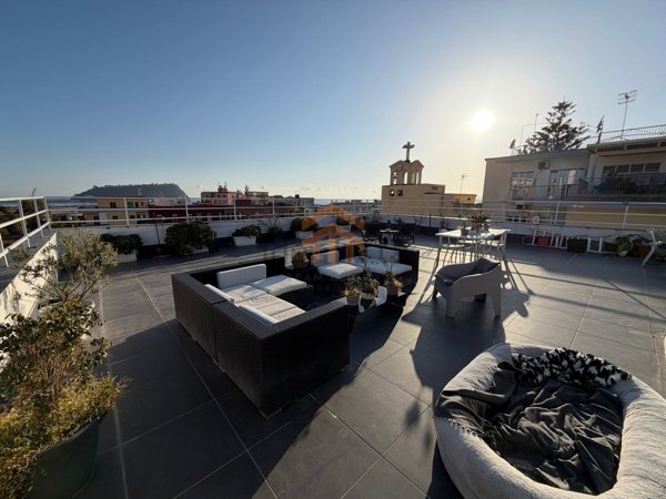 appartamento in vendita a Napoli in zona Bagnoli