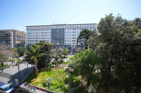 appartamento in vendita a Napoli in zona Stella