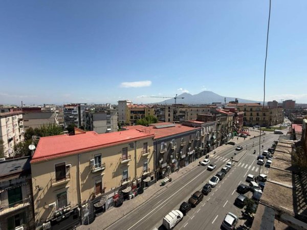 appartamento in vendita a Napoli in zona San Giovanni a Teduccio