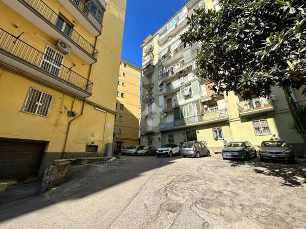 appartamento in vendita a Napoli