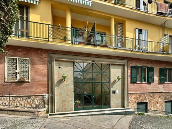 appartamento in vendita a Napoli in zona Vomero