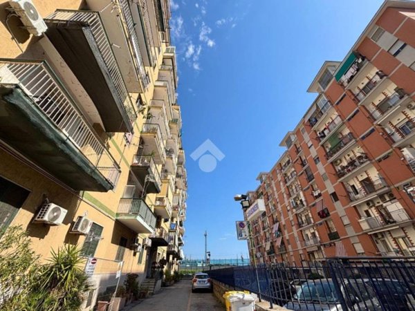 appartamento in vendita a Napoli in zona Zona Industriale-Ferrovia