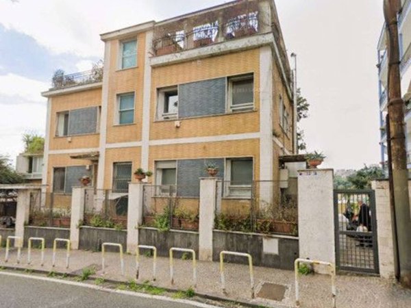 appartamento in vendita a Napoli in zona Vomero