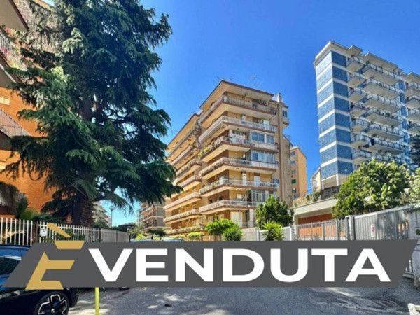 appartamento in vendita a Napoli in zona Montecalvario