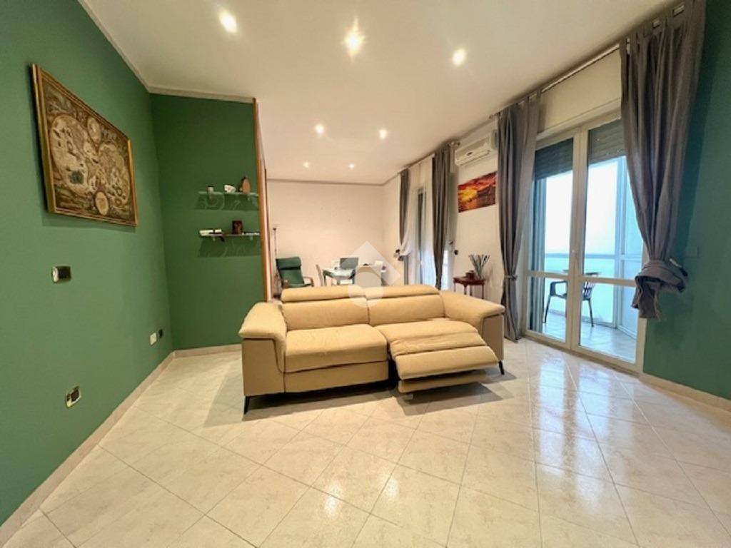 appartamento in vendita a Napoli in zona Pianura