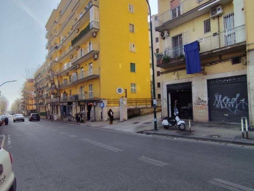 appartamento in vendita a Napoli in zona Arenella