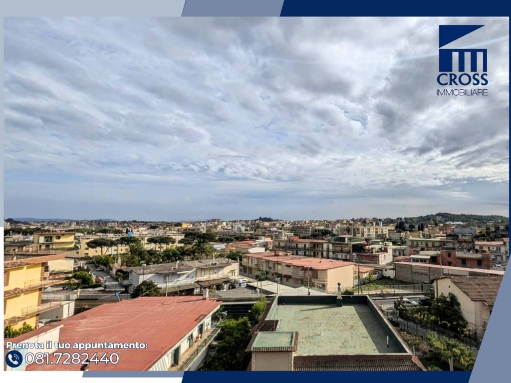 appartamento in vendita a Napoli in zona Pianura