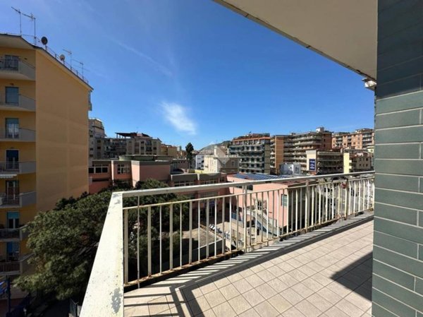 appartamento in vendita a Napoli in zona Arenella