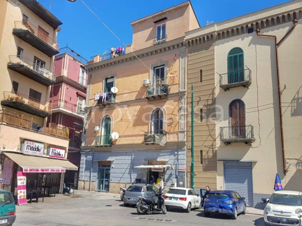 appartamento in vendita a Napoli in zona Bagnoli