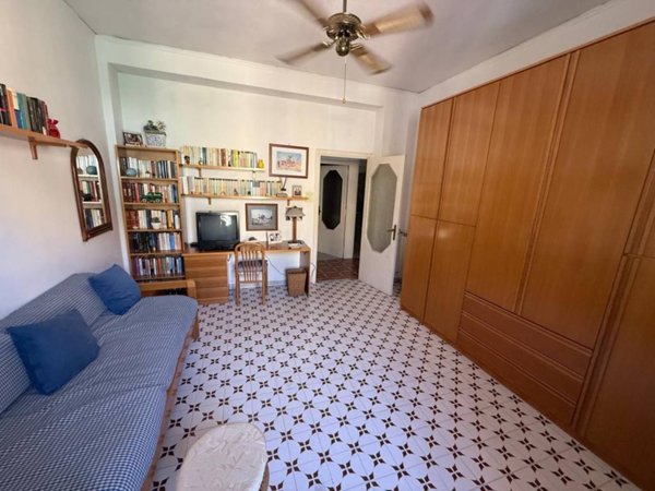 appartamento in vendita a Napoli in zona Fuorigrotta