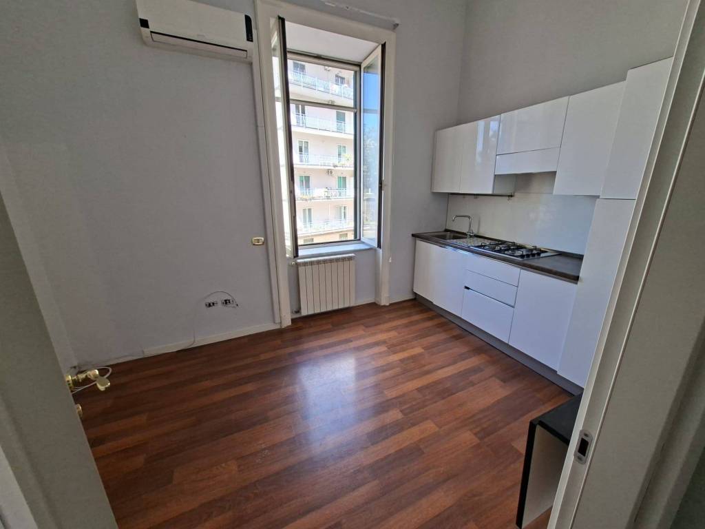 appartamento in vendita a Napoli in zona Posillipo