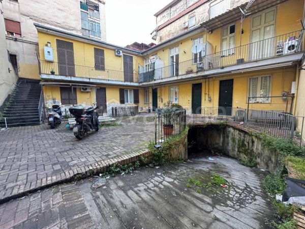 appartamento in vendita a Napoli in zona Miano