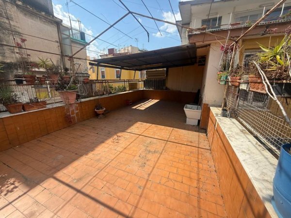 casa indipendente in vendita a Napoli in zona Bagnoli