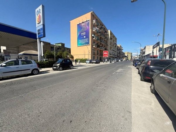 appartamento in vendita a Napoli in zona Barra
